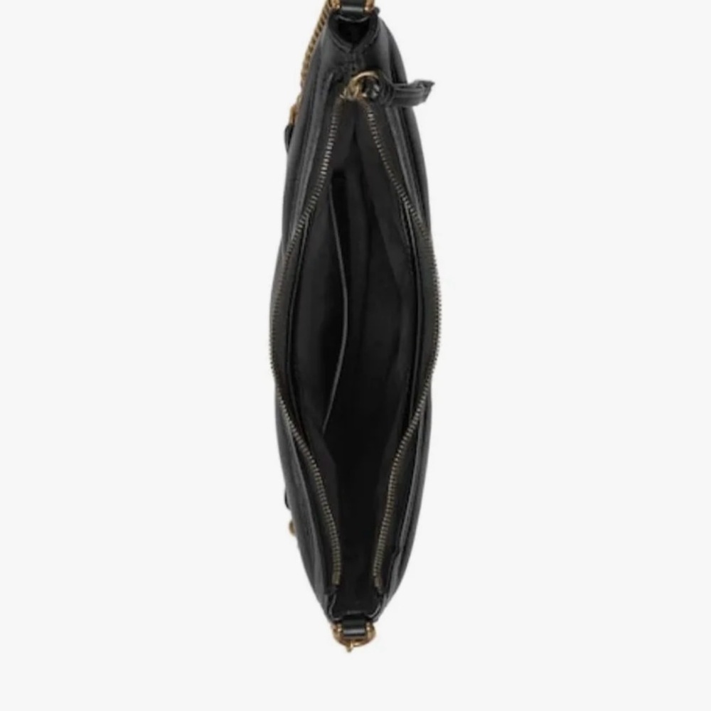 Gucci Black Quilted Shoulder Bag with Gold Logo - Picture 6 of 12